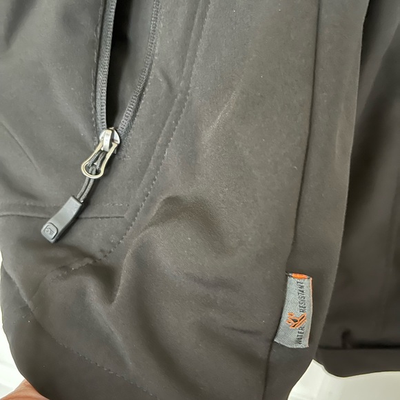 Free Country Water Resistant Black Jacket - Picture 6 of 13